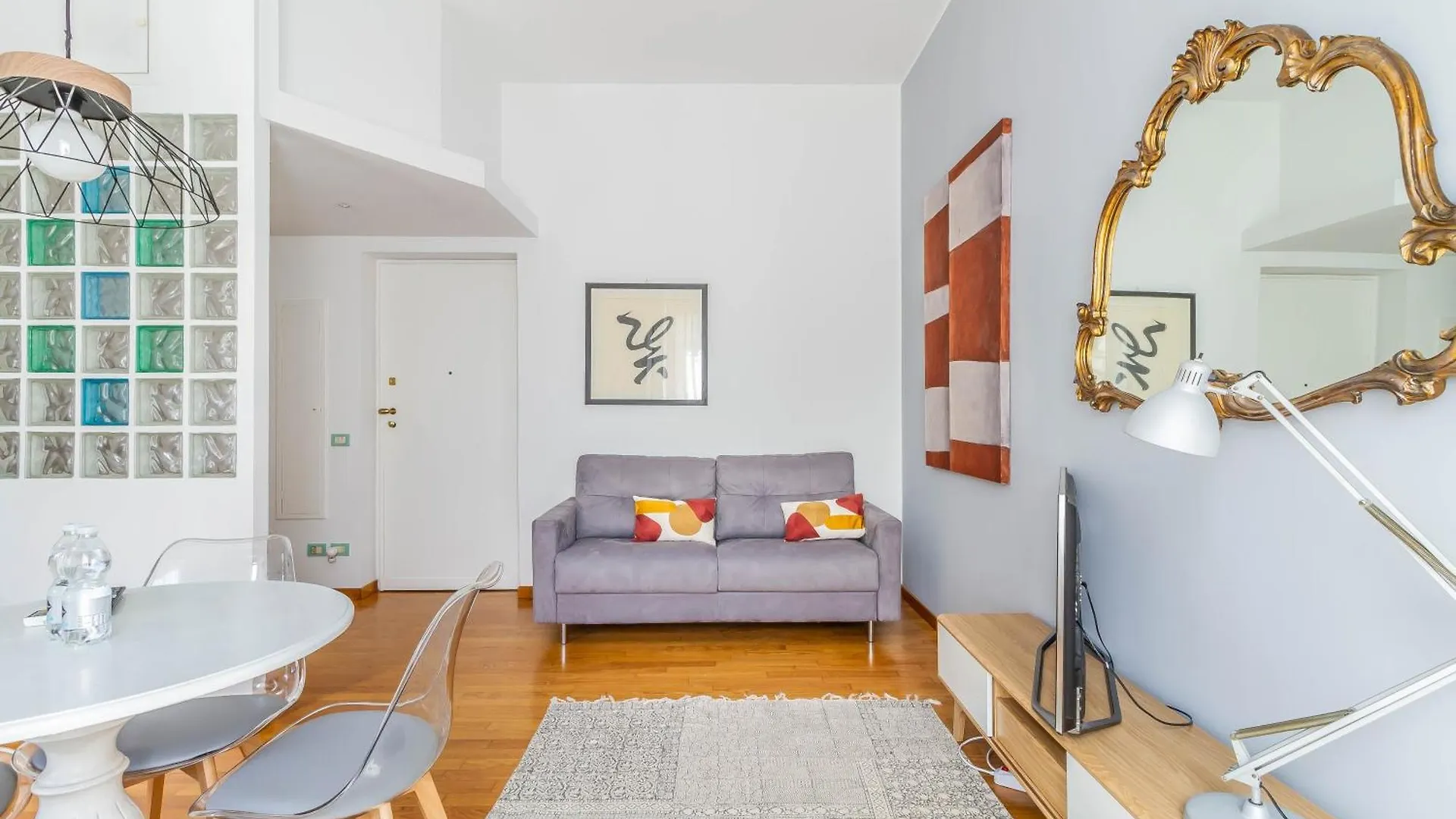 Domusmi Piazzale Loreto Apartment Milan