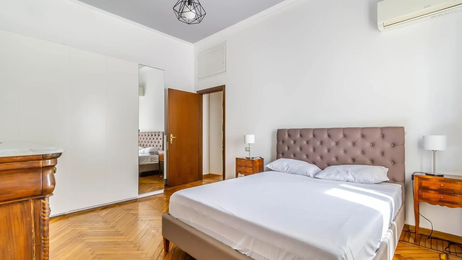 Domusmi Piazzale Loreto Apartment Milan