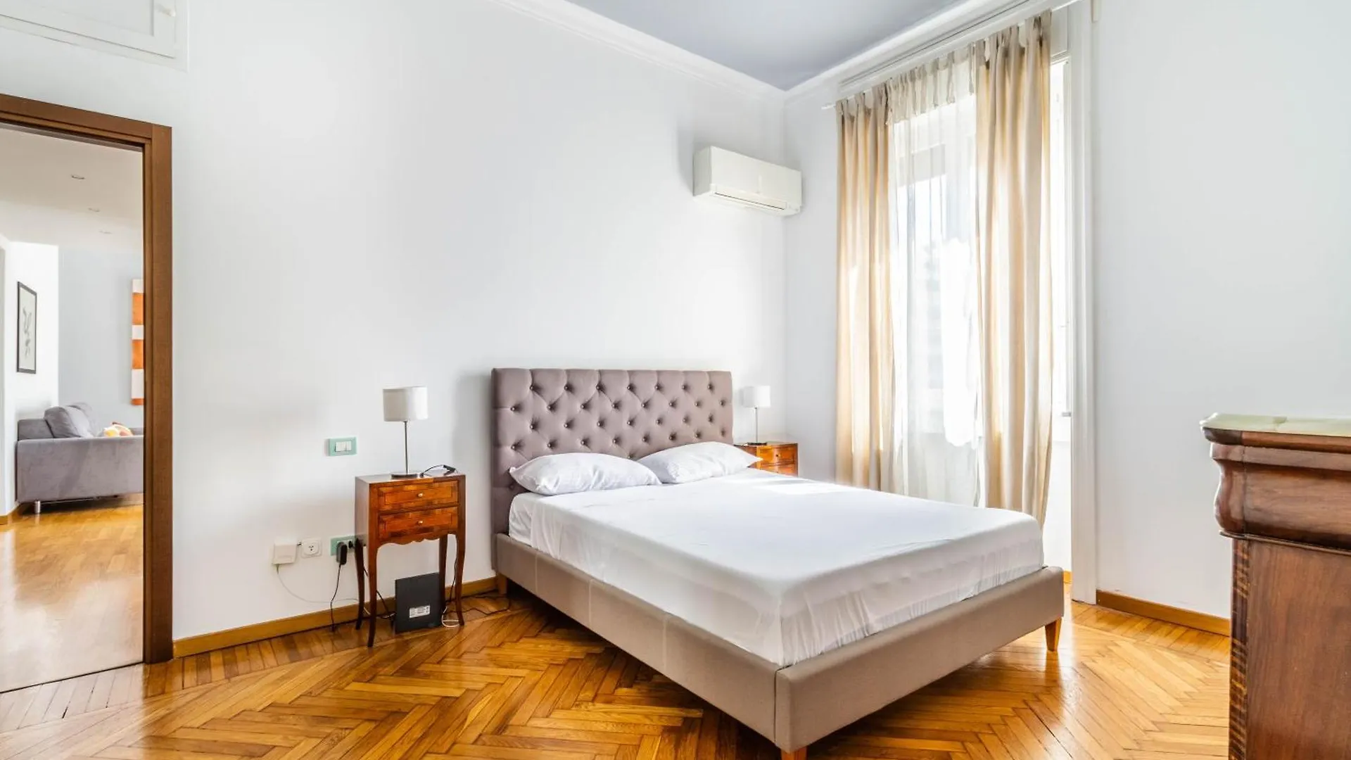 Domusmi Piazzale Loreto Apartment Milan