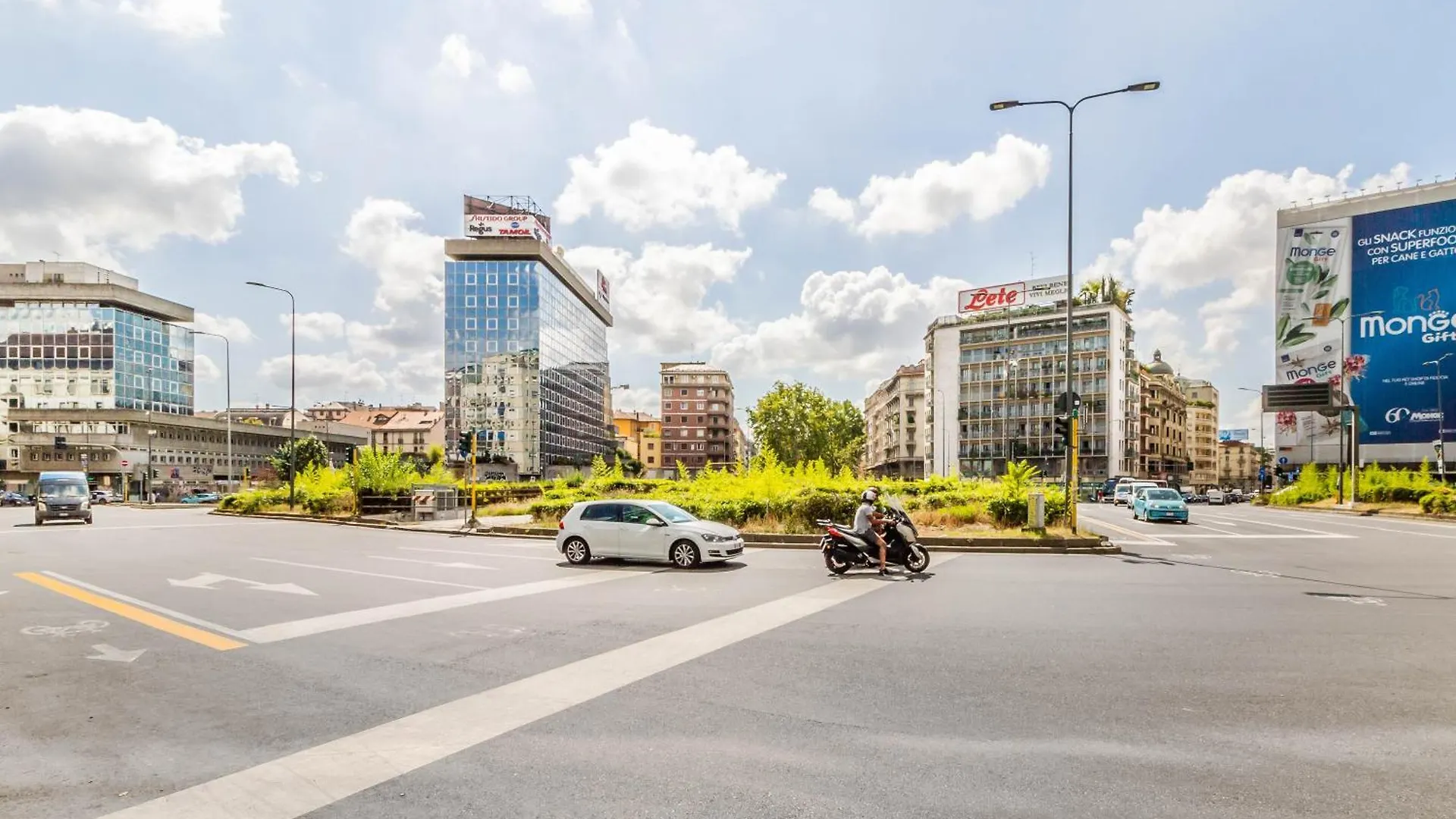 Domusmi Piazzale Loreto Apartment Milan 0*,  Italy